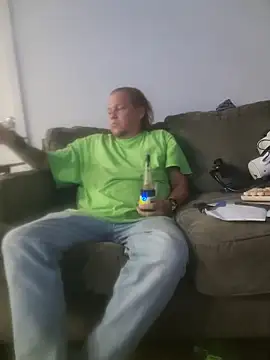 yourMasterisBored webcam