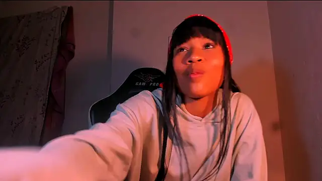 bad_girl_xxx (F teen) - fuck me