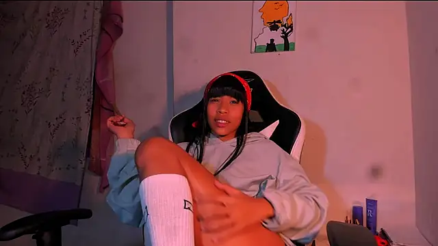 bad_girl_xxx (F teen) - fuck me