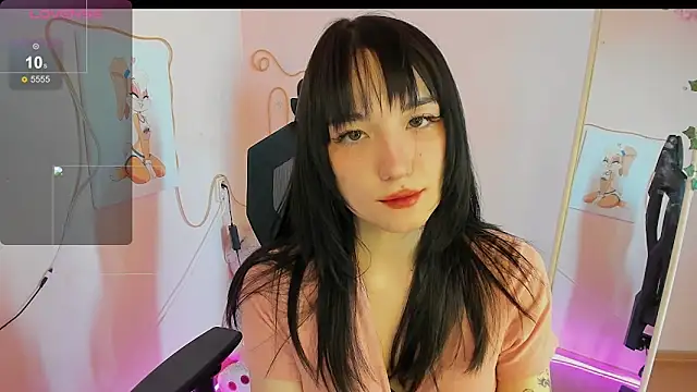 AliceeinWonderlanddd webcam