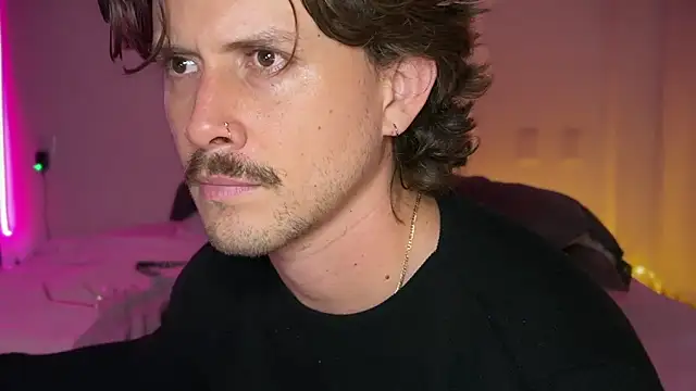 mcklister_kinky_feets webcam