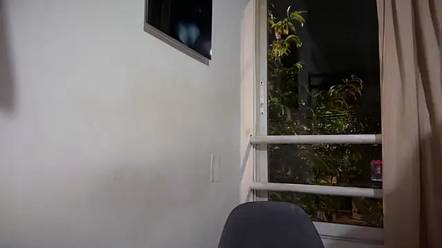 romeolovedark - Romeolovedark's free webcam - UK Sex Cams