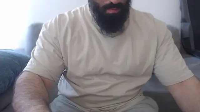 hugemachohandsome webcam