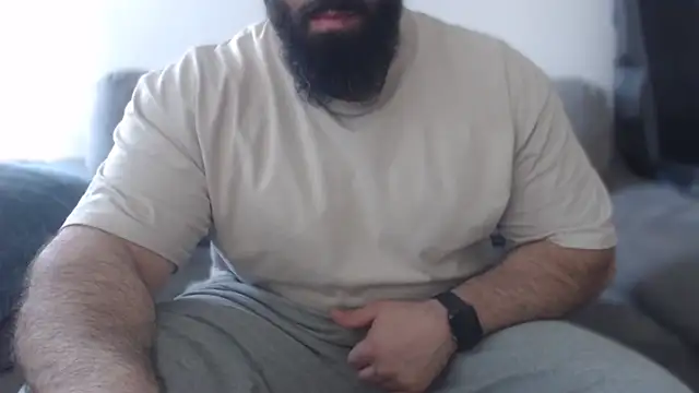 hugemachohandsome webcam