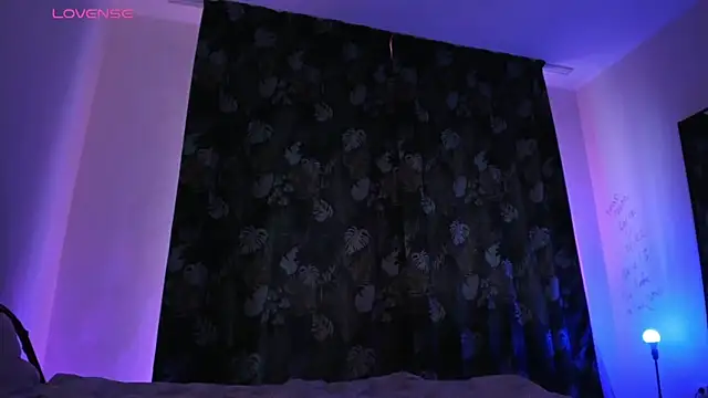 AnnexedPistol webcam