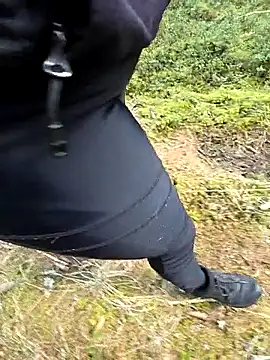 amatsontrans (Ask my age) - Show my piercedcock.