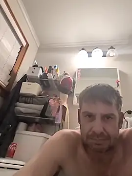 SitOnMyFace8426 webcam