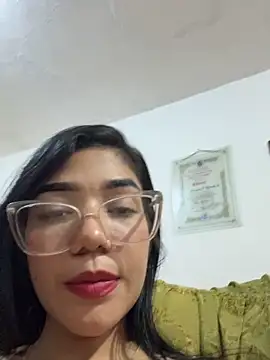 ElaRose_12 webcam