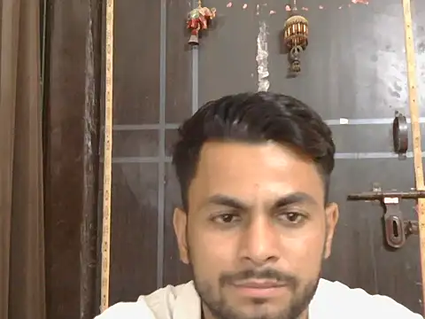 Stubborndesiboy webcam