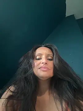 Angelaarayexx webcam