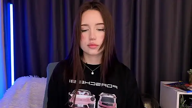 BlackEyesGirl webcam