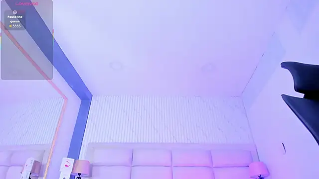 BritanyBrown_ webcam