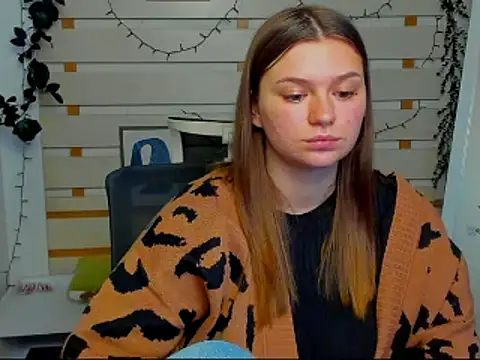 Josephine_Kiss webcam