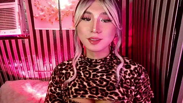 horescocklucy (T young) - RIDE ON MY HORSECOCK DICK.