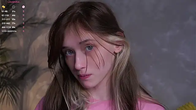 edlinhargus (F teen) - Make my pussy cream just from your voice