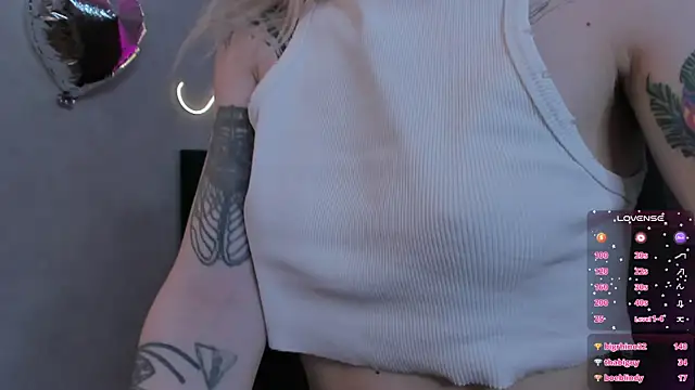 tattoo_art_baby webcam