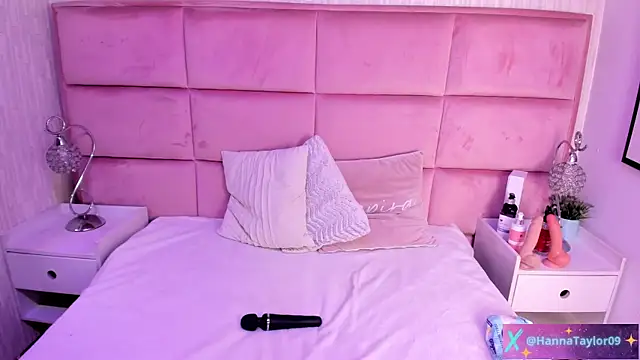 HannaTaylor webcam