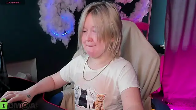 Sara_Robinson webcam