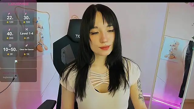 AliceeinWonderlanddd webcam