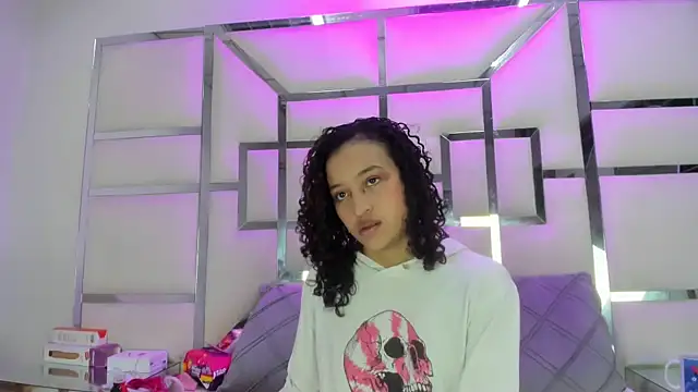 AntonelaBlaze webcam