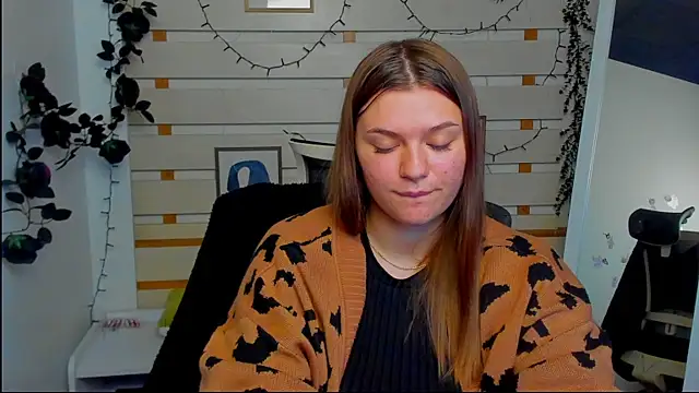 Josephine_Kiss webcam