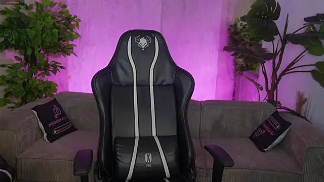 Luna_secretgirl webcam