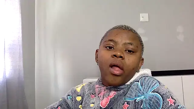 CertifiedhottieXOXO webcam