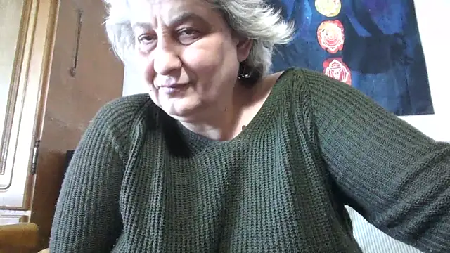 ExquisiteMature webcam