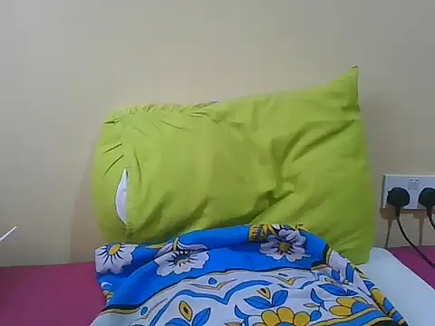 Cece_7 webcam