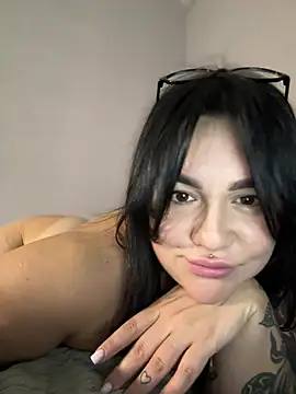 SwittieKendra webcam