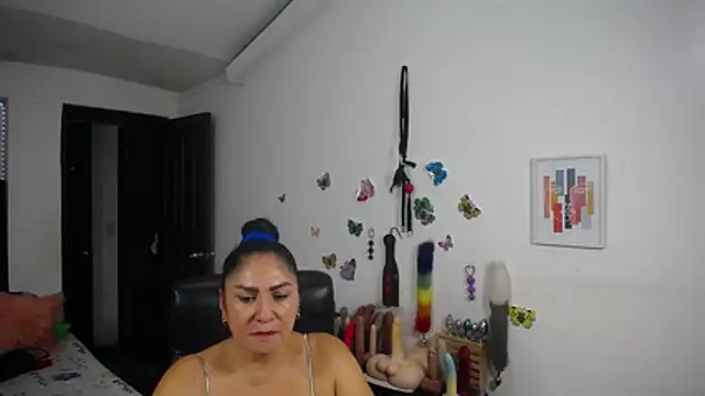 mature_bigboobs10 webcam