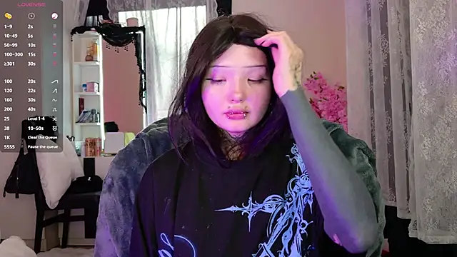 Lein_Bone Stripchat cam model