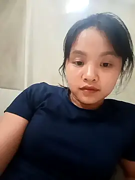 pretty-haert - Pretty-haert's free webcam - UK Sex Cams