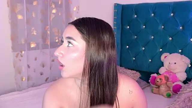 Lilly_Peach22 webcam