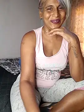 Goodgirlsue_77 webcam