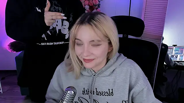 AuroraWrenfield webcam