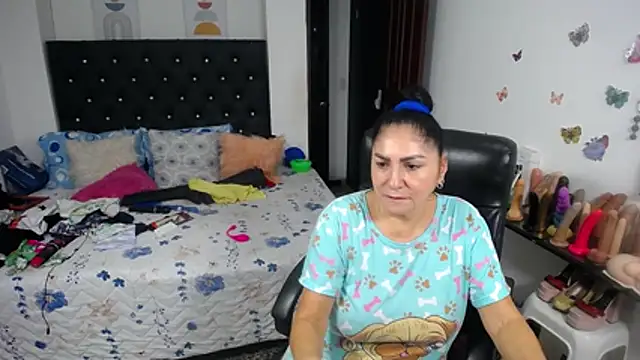 mature_bigboobs10 webcam