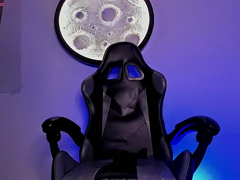 bennet-grayy - Bennet-Grayy's free webcam - UK Sex Cams