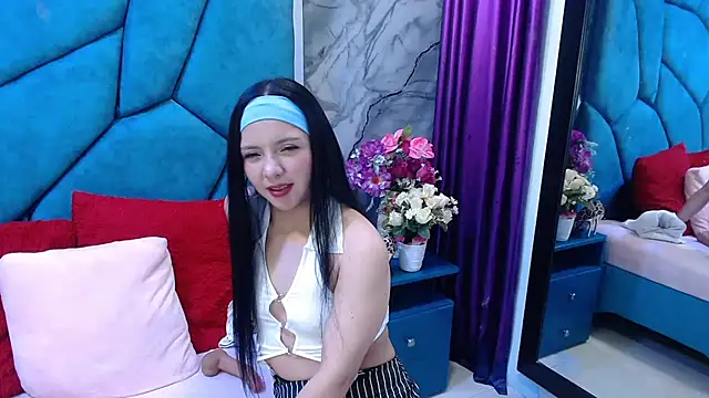 JulietaDiamond webcam