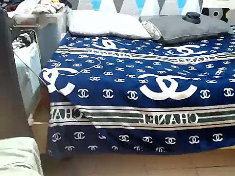 Savannah_Cock webcam