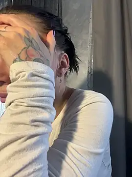 Queen_of_pain webcam