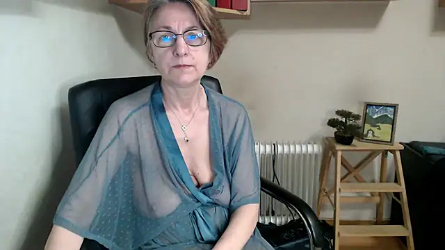 katemodel webcam
