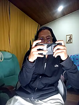 sebastian_horny webcam