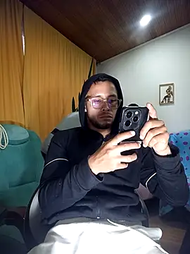 sebastian_horny webcam