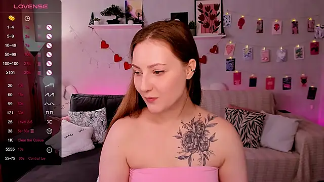 velvet_cherry_ webcam