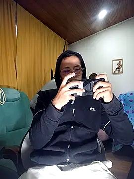 sebastian_horny webcam