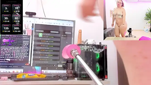 Paulina_Davis_ webcam