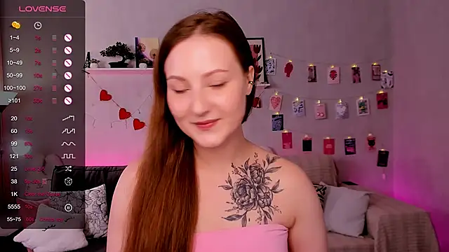 velvet_cherry_ webcam