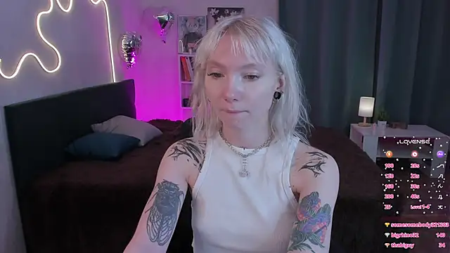 tattoo_art_baby webcam