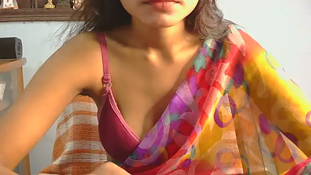 Aarti_misty71 webcam